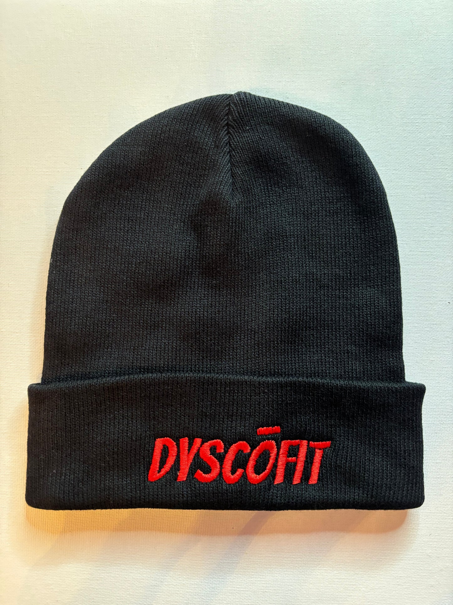 DYSCŌFIT BEANIE - BLACK/RED
